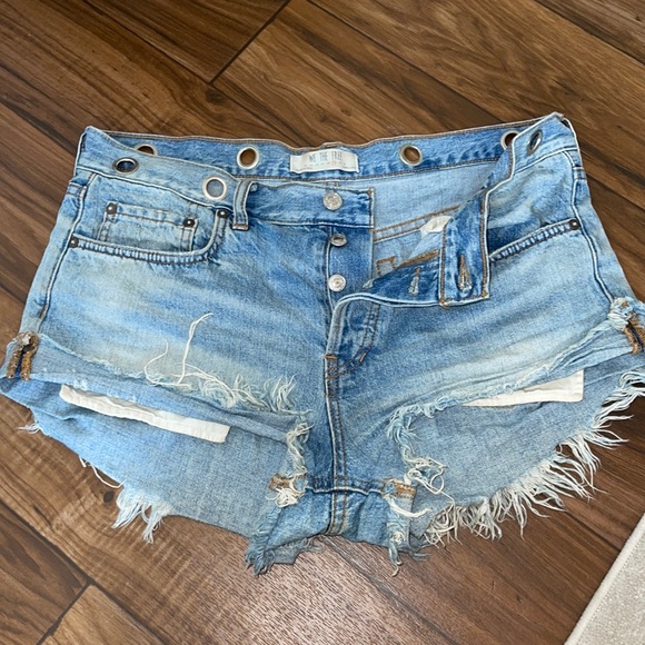 Free People Jean shorts - Picture 1 of 5